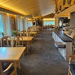 호텔 Toftemo Turiststasjon Dovre