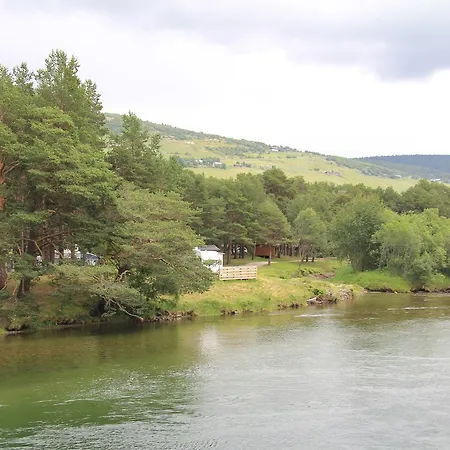 Toftemo Turiststasjon 3* Dovre