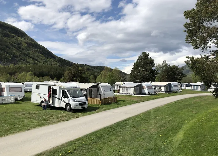 托福默旅馆 Dovre